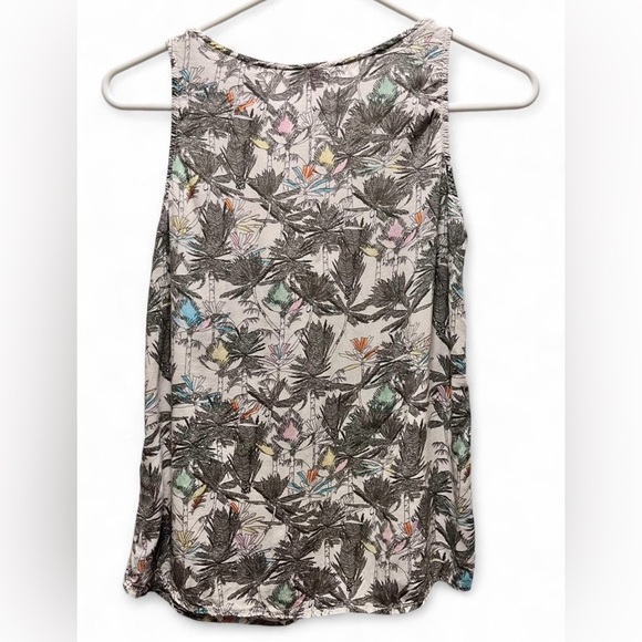 H&M Divided Junior's Floral Sleeveless Button Tank Top Scoop Neck Casual Size 4 - Picture 3 of 3